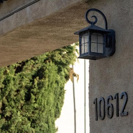 Nite Inn At Universal City - Walking Distance To Universal Studios Hollywood Лос-Анджелес Екстер'єр фото