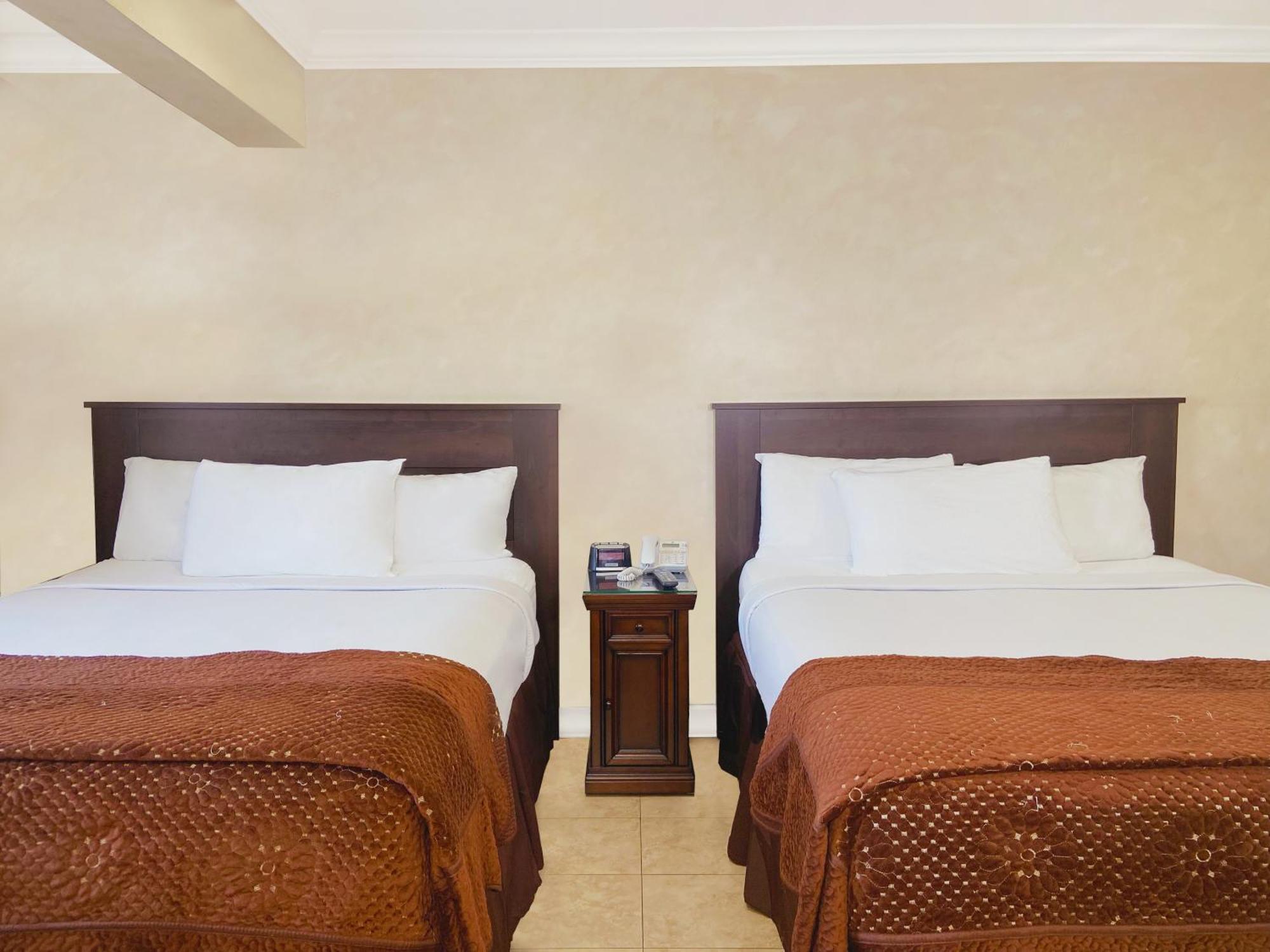 Nite Inn At Universal City - Walking Distance To Universal Studios Hollywood Лос-Анджелес Екстер'єр фото