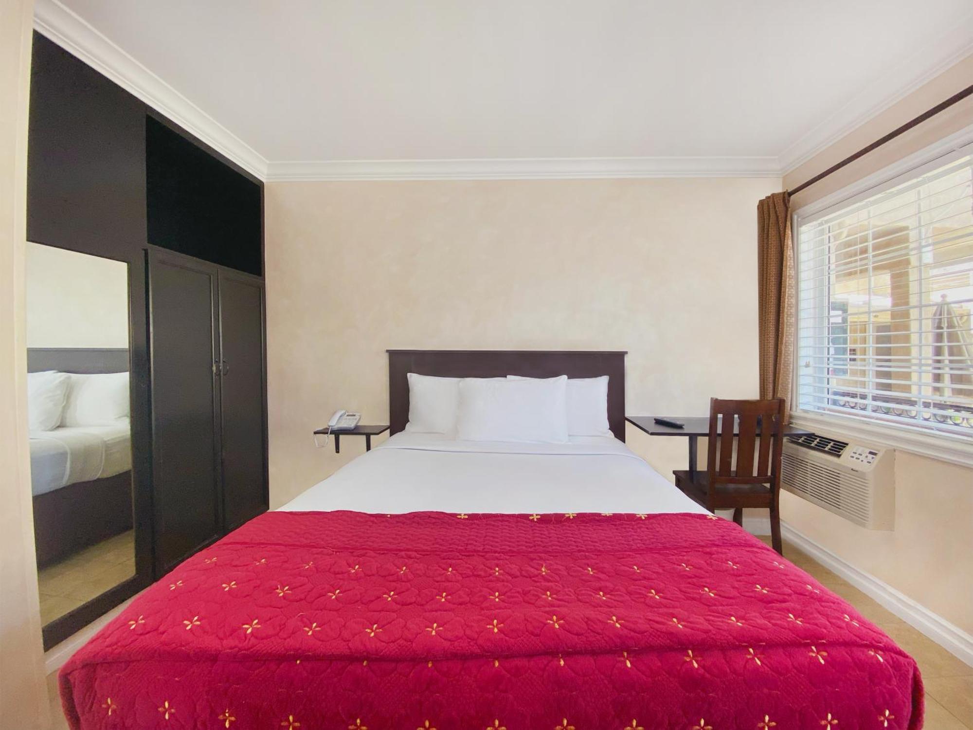 Nite Inn At Universal City - Walking Distance To Universal Studios Hollywood Лос-Анджелес Екстер'єр фото